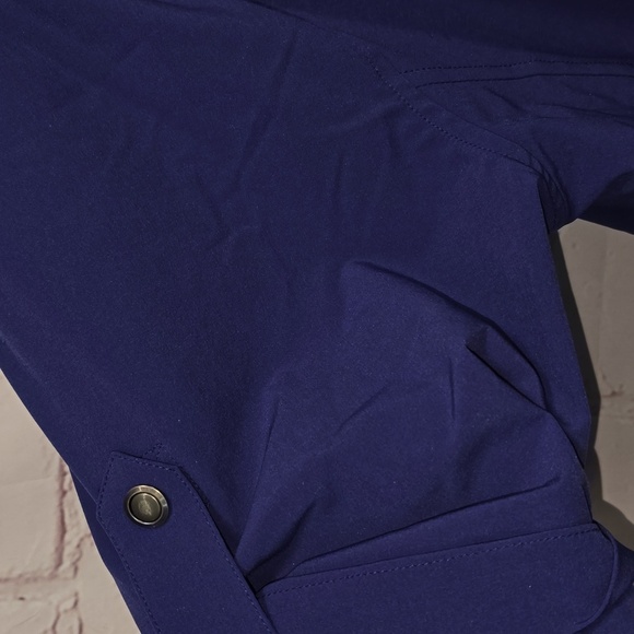 Chicos Zenergy Short Sleeve Full Zip Jacket Roll Tab Drawstring Sz 1 Blue Purple - Picture 4 of 10